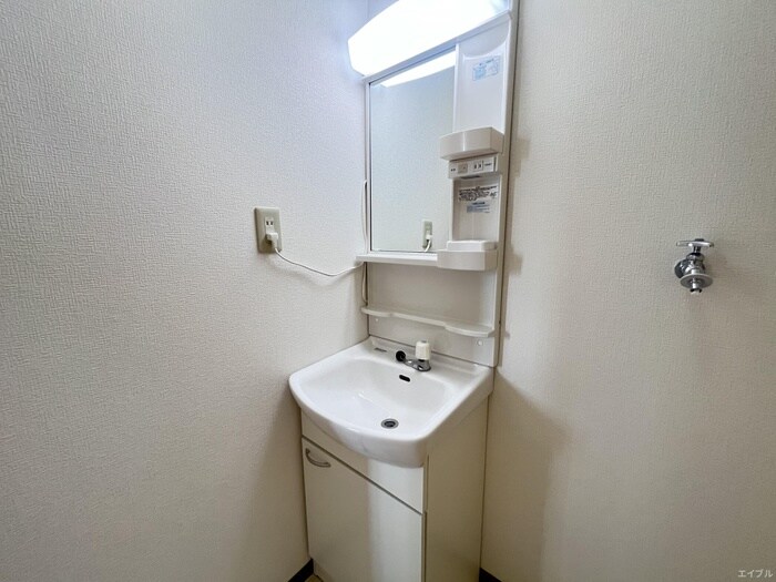 物件内観写真11　(洗面)