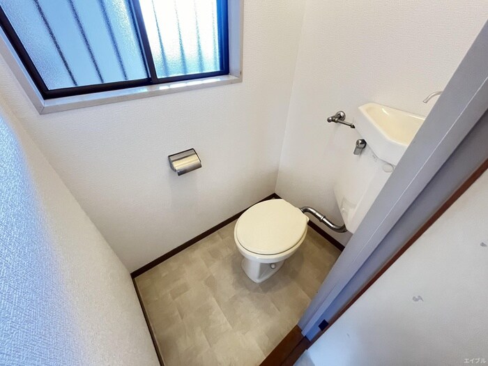 物件内観写真13　(トイレ)