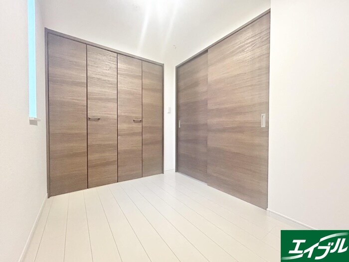 物件内観写真9　(居室)