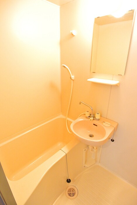 物件内観写真12　(バス／シャワールーム等)