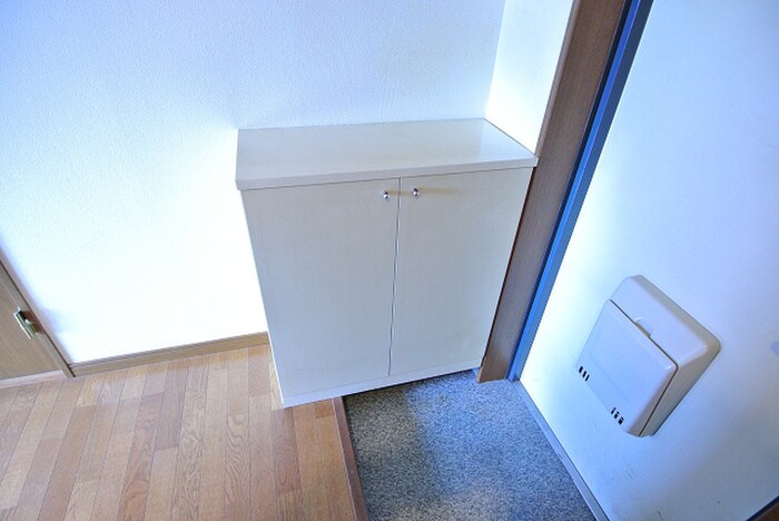 物件内観写真14　(靴箱)