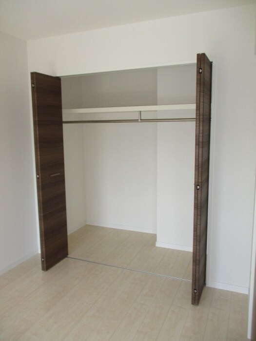 物件内観写真11　(収納)