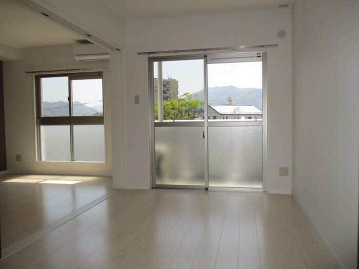 物件内観写真19　(居室)