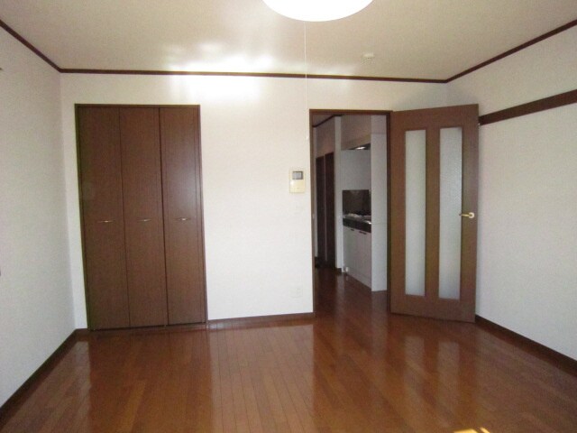 物件内観写真8　(内観写真)