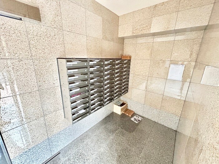 物件外観写真6　(建物設備)