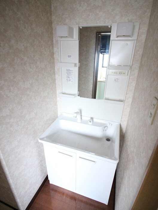 物件内観写真12　(洗面)