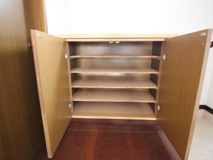 物件内観写真17　(靴箱)