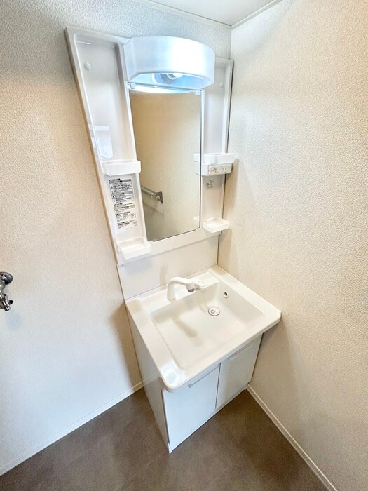 物件内観写真6　(洗面)