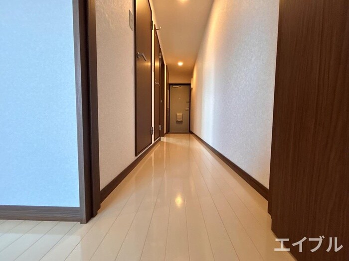 物件内観写真16　(廊下)