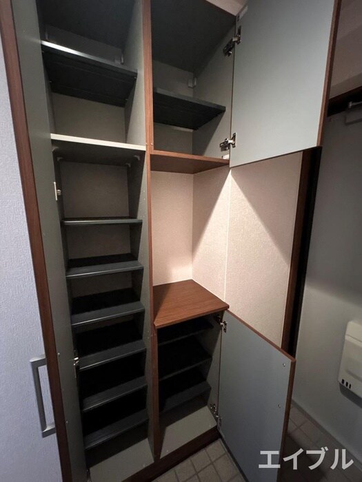 物件内観写真18　(靴箱)
