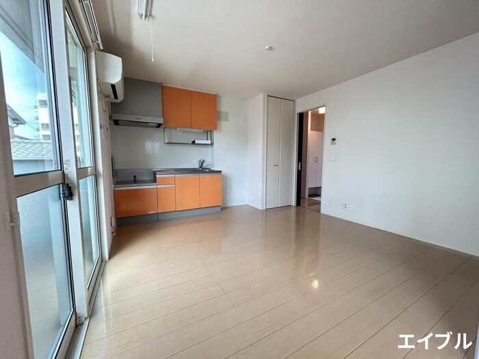 物件内観写真6　(居室)