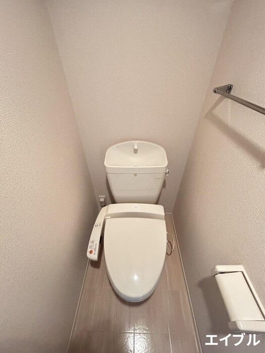 物件内観写真9　(トイレ)