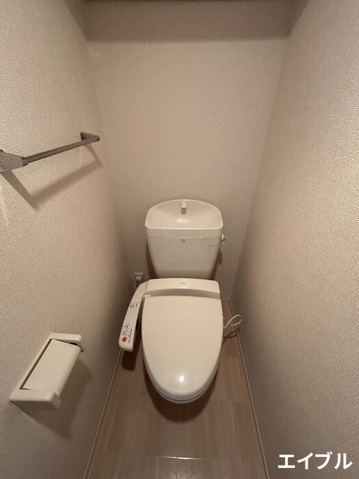 物件内観写真9　(トイレ)