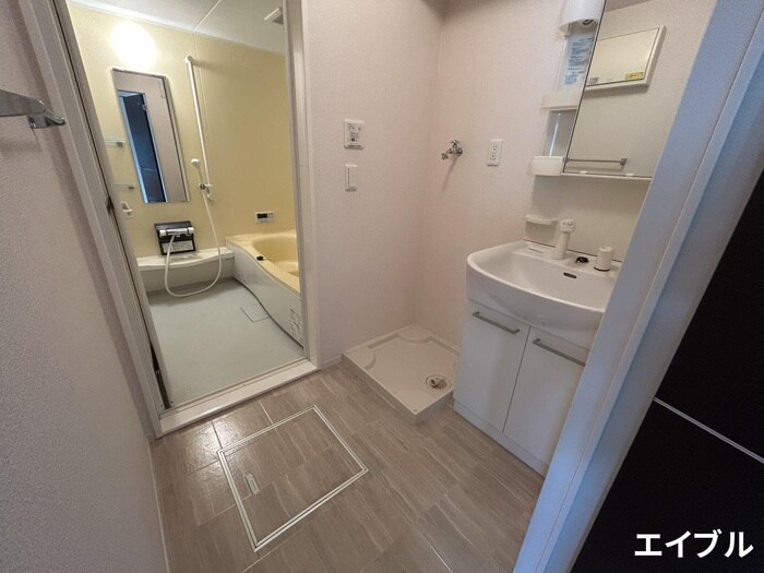 物件内観写真13　(洗面)