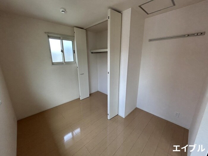物件内観写真14　(居室)