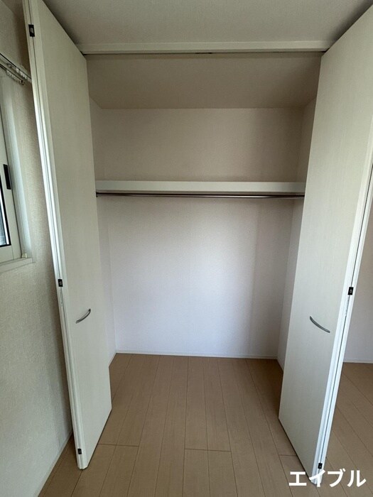 物件内観写真16　(収納)