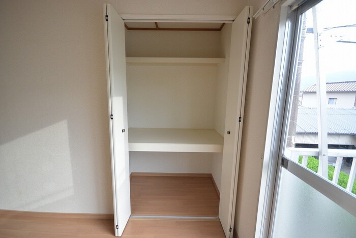 物件内観写真8　(収納)
