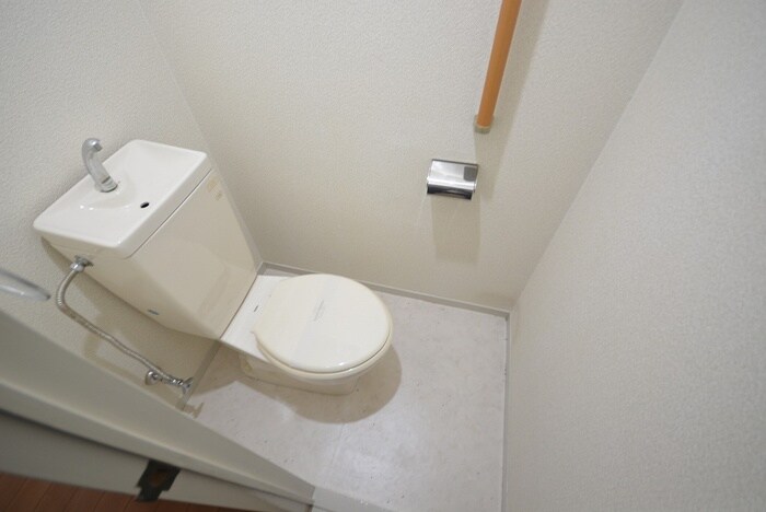 物件内観写真10　(トイレ)