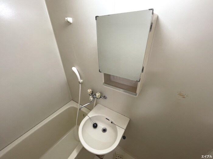 物件内観写真15　(洗面)