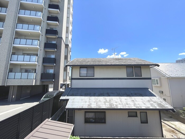 物件内観写真21　(室内からの展望)