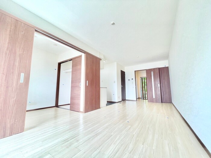 物件内観写真5　(居室)