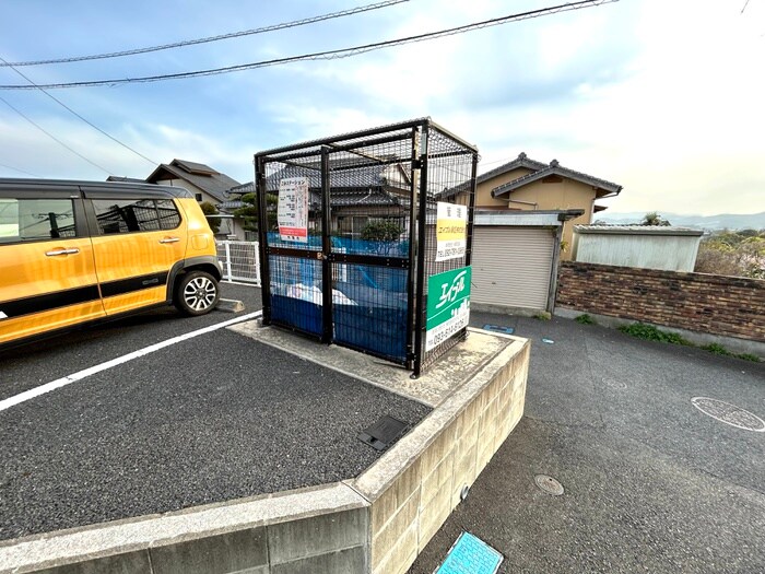 物件外観写真4　(建物設備)