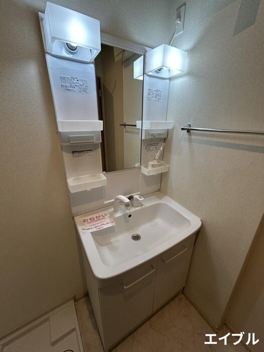 物件内観写真12　(洗面)