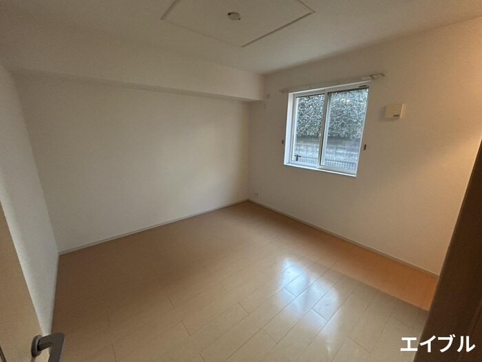 物件内観写真14　(居室)