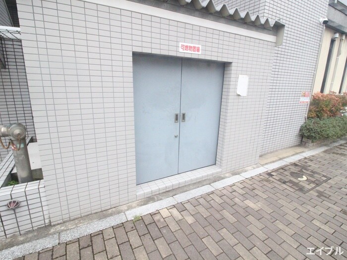 物件外観写真4　(建物設備)