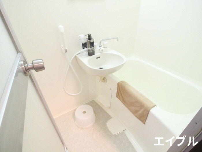 物件内観写真11　(バス／シャワールーム等)