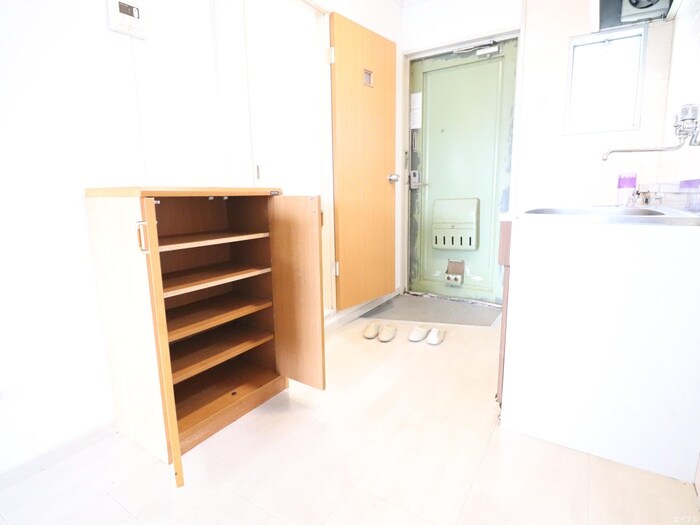 物件内観写真17　(靴箱)