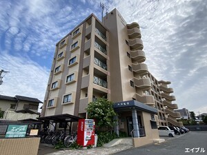 ラフィネ周船寺外観写真