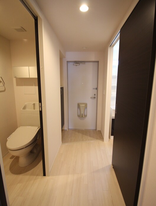 物件内観写真22　(廊下)