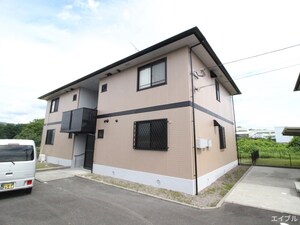 ベリークレセントＢ外観写真