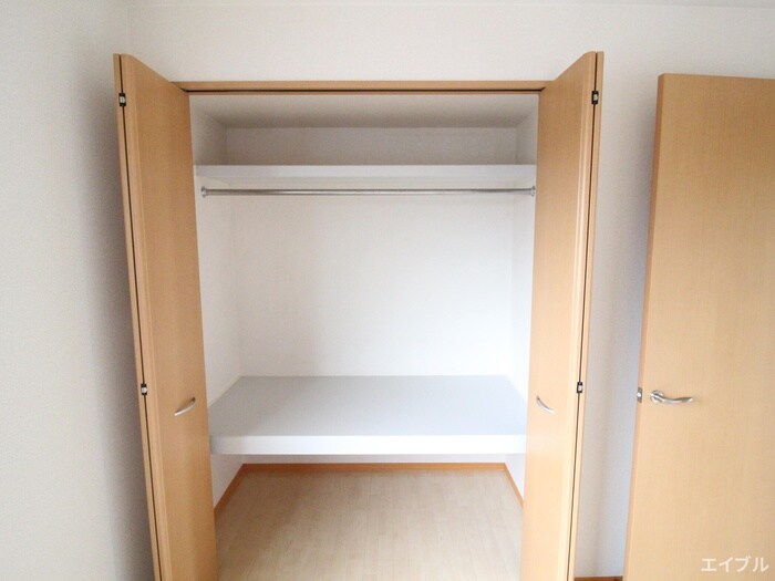 物件内観写真10　(収納)