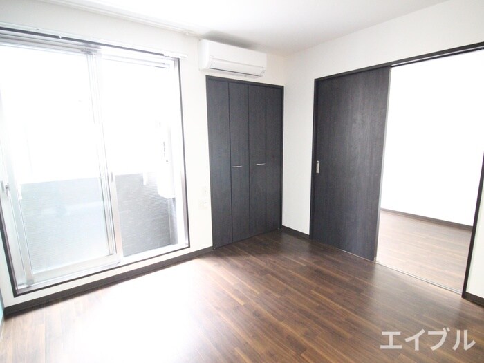 物件内観写真19　(居室)