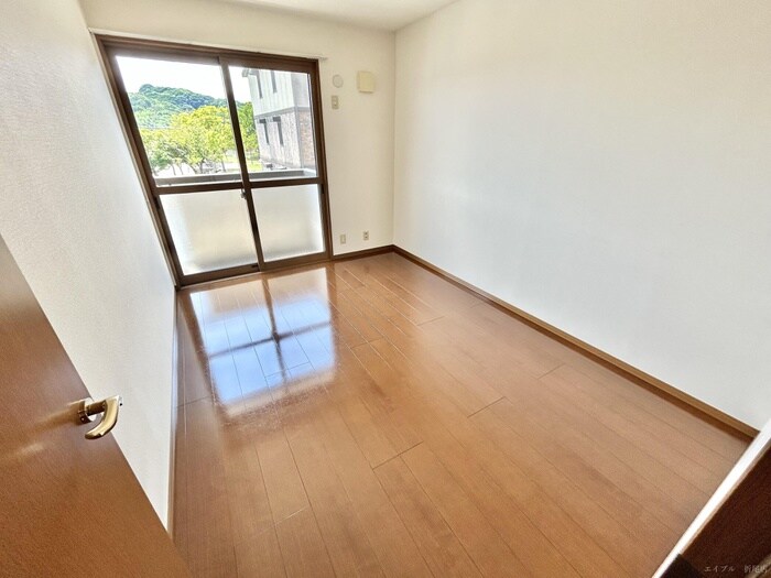 物件内観写真21　(居室)