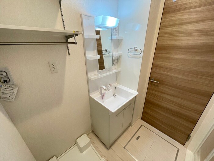 物件内観写真14　(洗面)