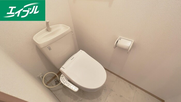 物件内観写真11　(トイレ)