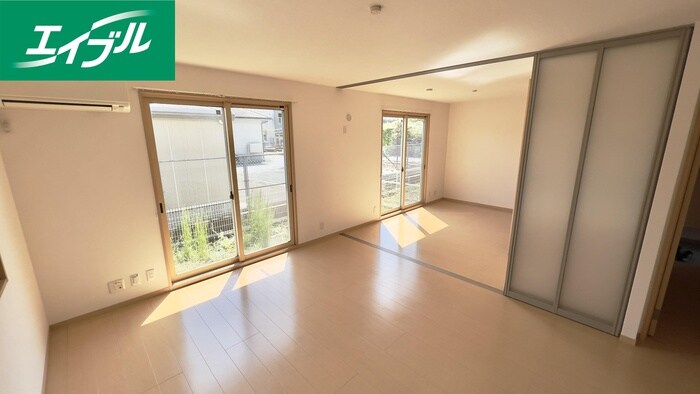 物件内観写真18　(内観写真)