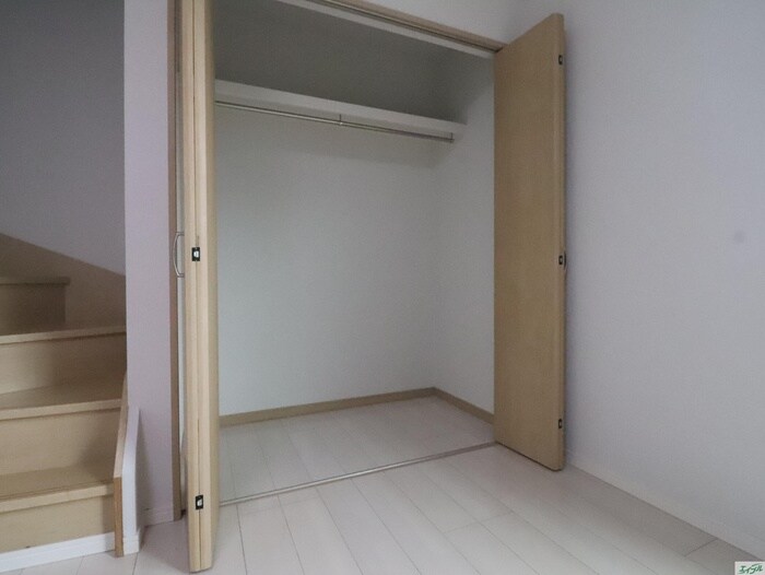 物件内観写真13　(収納)