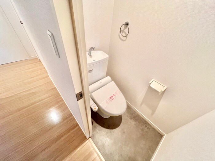 物件内観写真10　(トイレ)