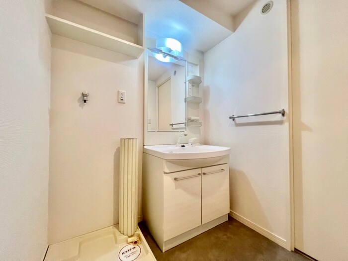 物件内観写真11　(洗面)