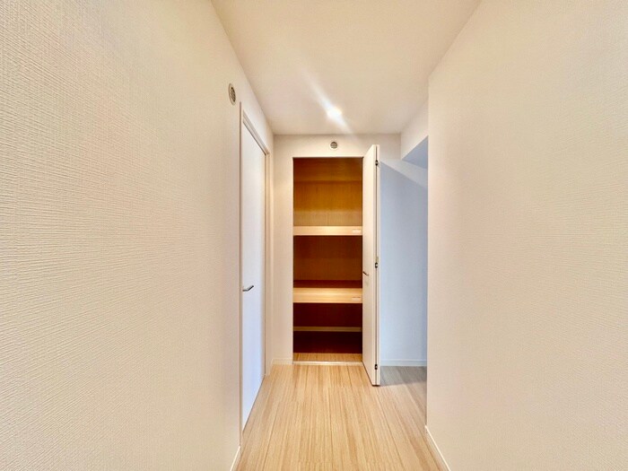物件内観写真18　(収納)