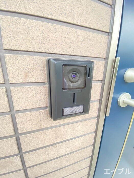 物件外観写真5　(エントランス部分)