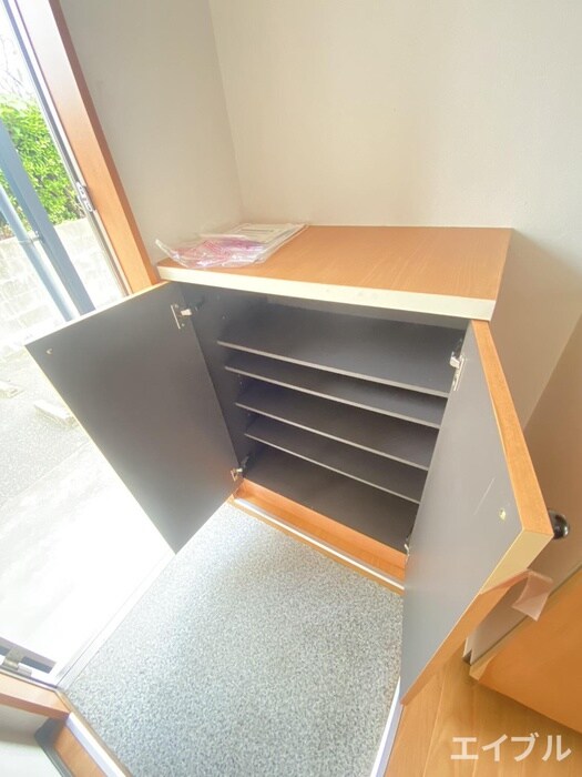 物件内観写真16　(靴箱)