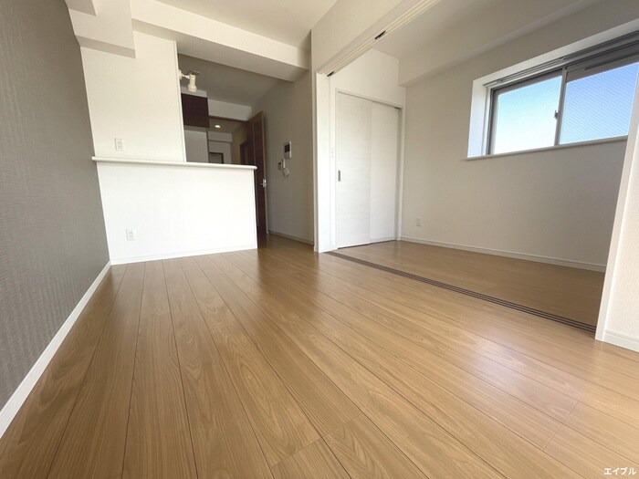 物件内観写真7　(居室)