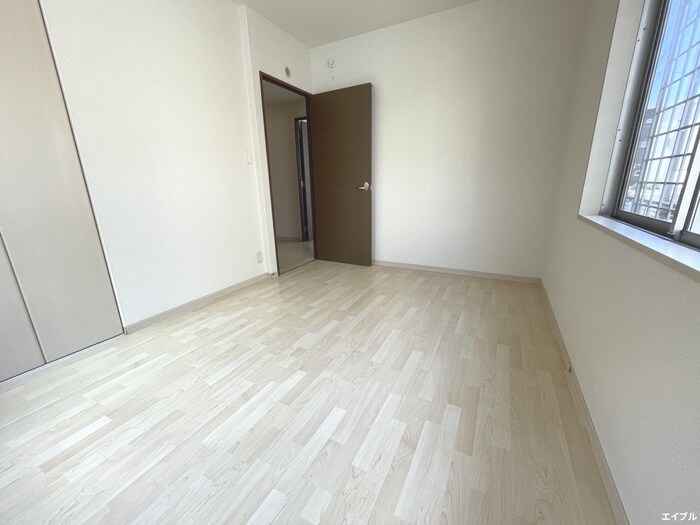 物件内観写真21　(居室)