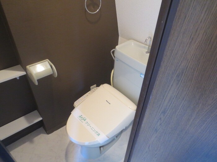 物件内観写真13　(トイレ)