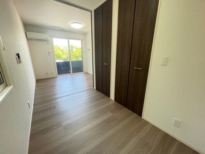 物件内観写真12　(居室)